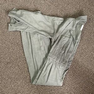 Women’s army green jumper size small